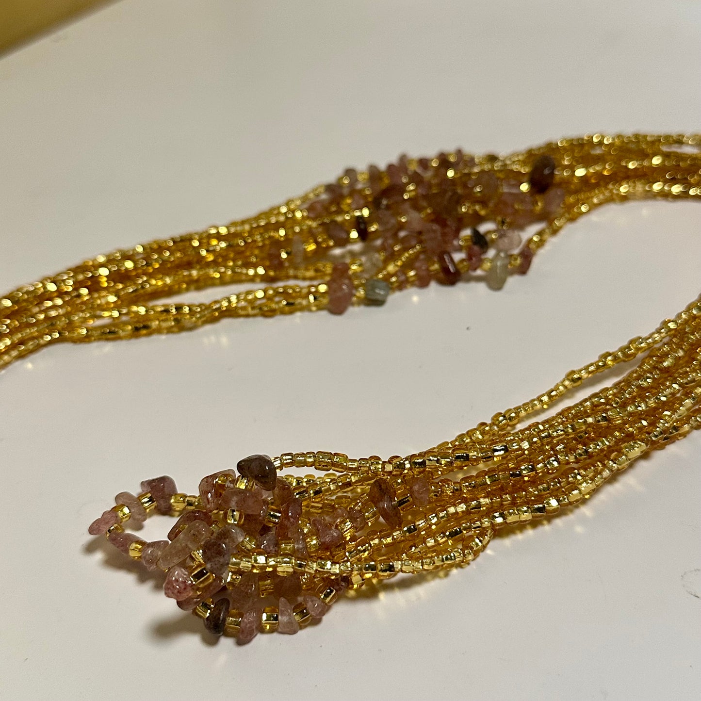 Merina – Strawberry Quartz Tie-on Waistbead