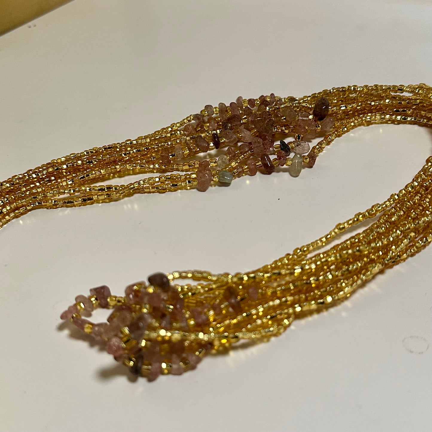 Merina – Strawberry Quartz Tie-on Waistbead
